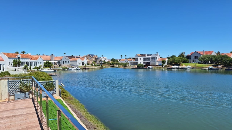 5 Bedroom Property for Sale in Port Owen Western Cape